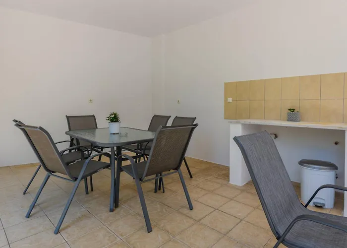 Roxani * Limenas (Thasos)